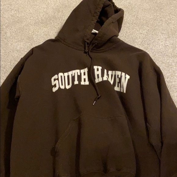 Gildan Tops - South Haven Sweatshirt